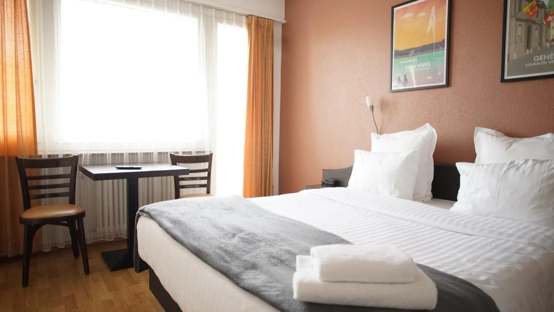 Primadom Aparthotel Geneva Hotel