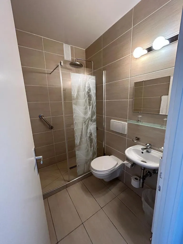 Primadom Aparthotel Geneve Hotell