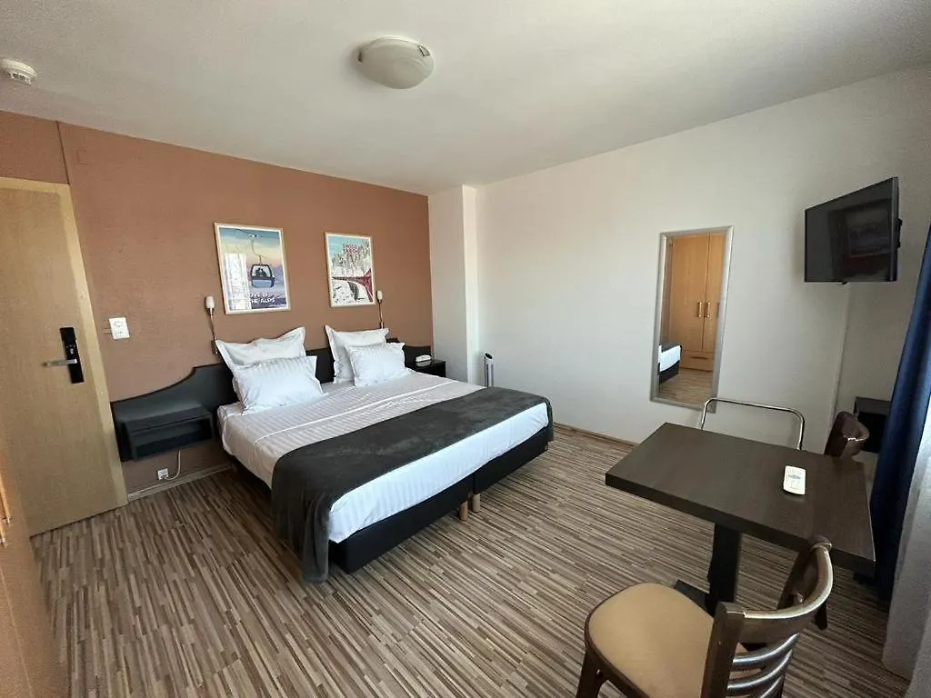 Primadom Aparthotel Cenevre Otel