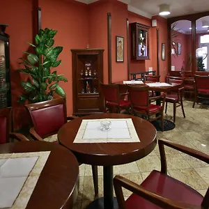 https://aramis.praguehotelsweb.com