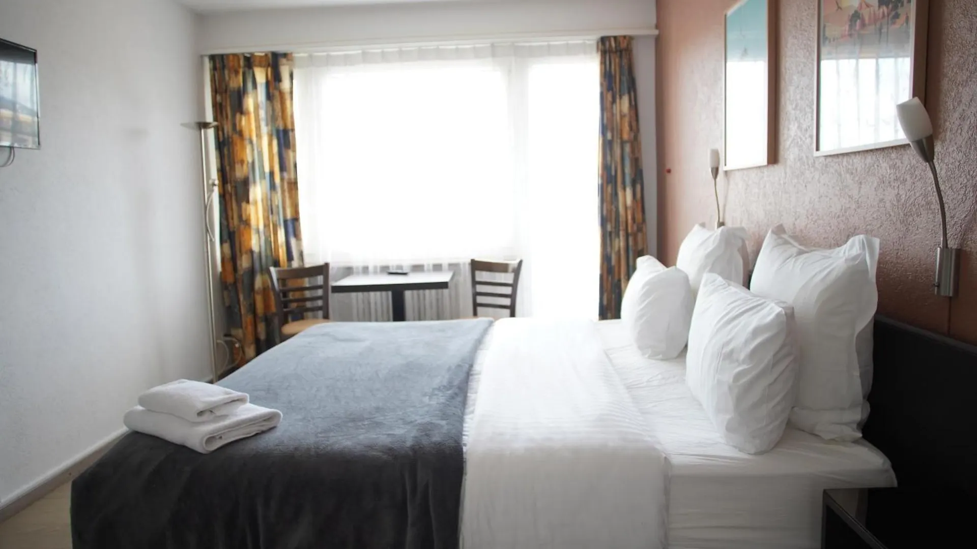 Primadom Aparthotel Женева Отель