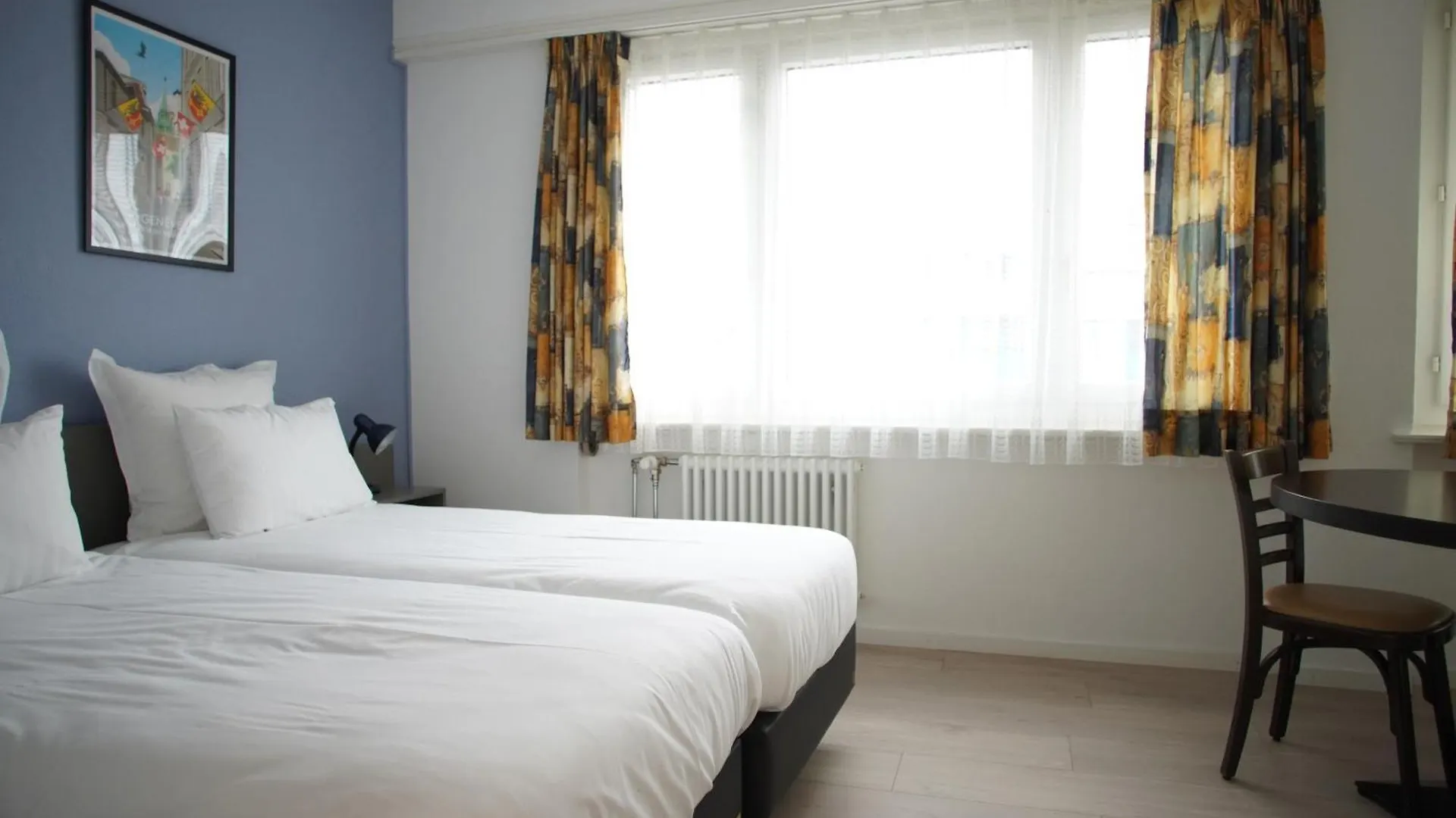 Primadom Aparthotel Ginebra 2*,  Suiza