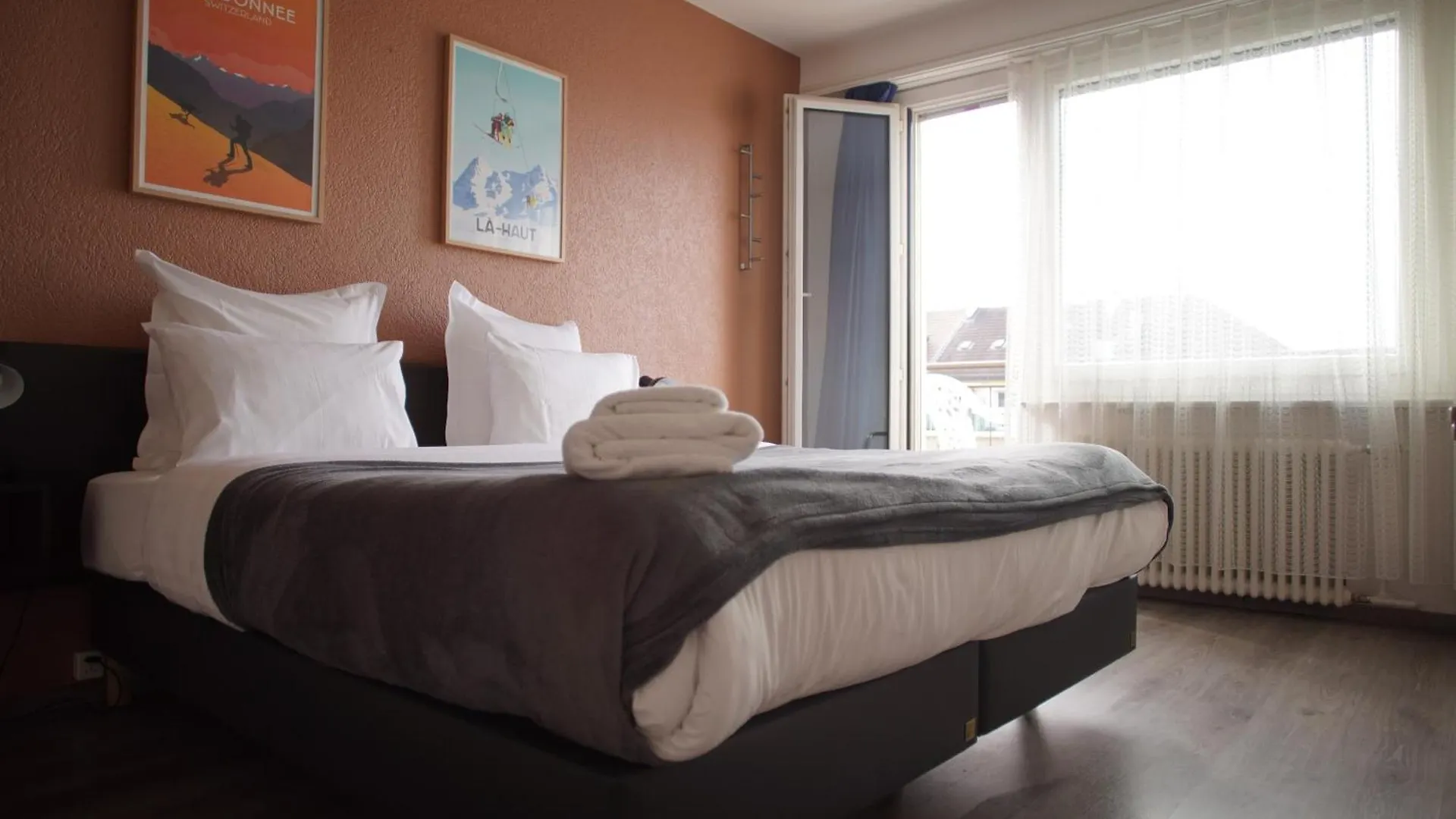Primadom Aparthotel Ginebra