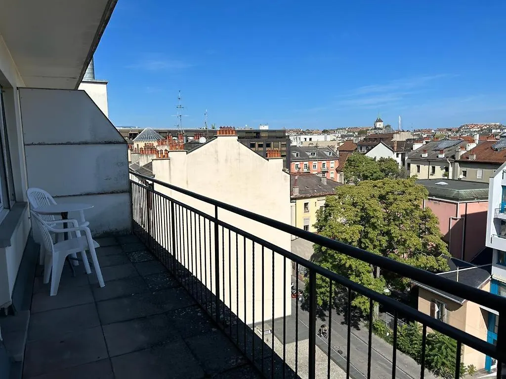 Primadom Aparthotel Ginebra