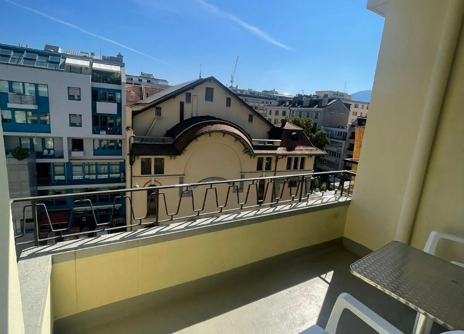 Primadom Aparthotel Ginebra